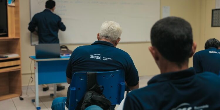 Sesc abre 80 vagas gratuitas para Ensino Fundamental e Médio em Manaus